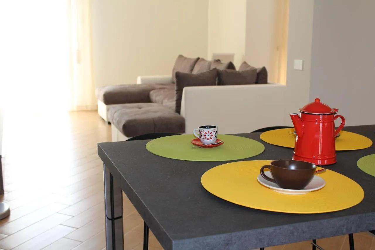Apartment Chelu & Luna Cagliari Italien
